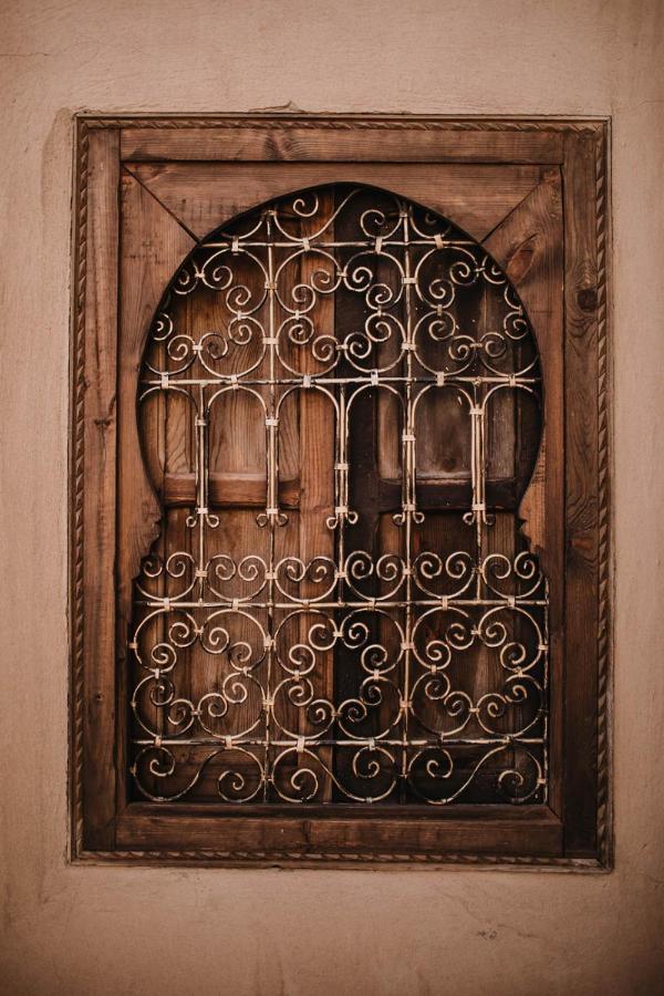 Tawarigit House Villa เมอร์ซูกา ภายนอก รูปภาพ